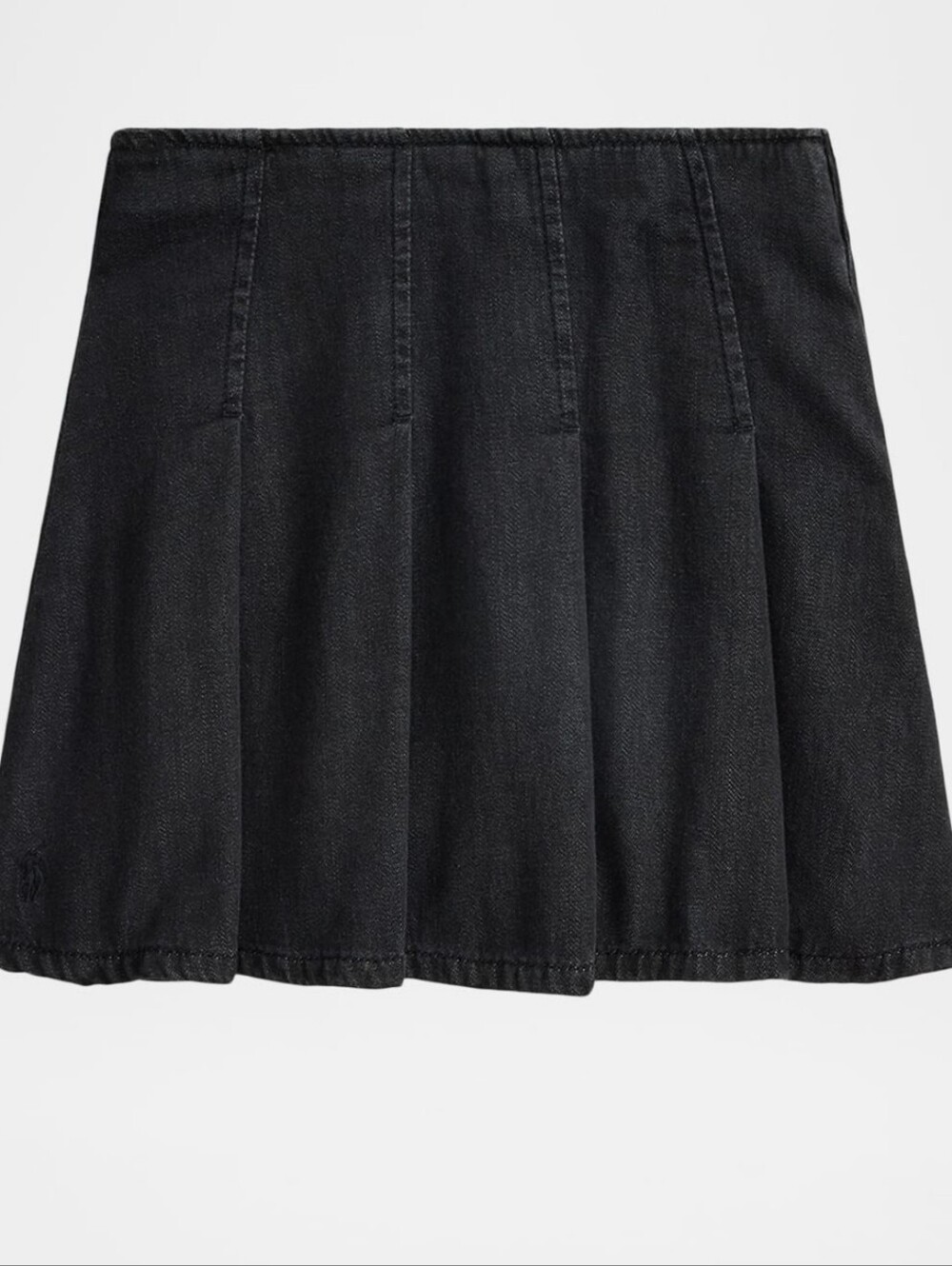 Polo Ralph Lauren denim skirt, Girls with a polished pleated silhouette. NWT